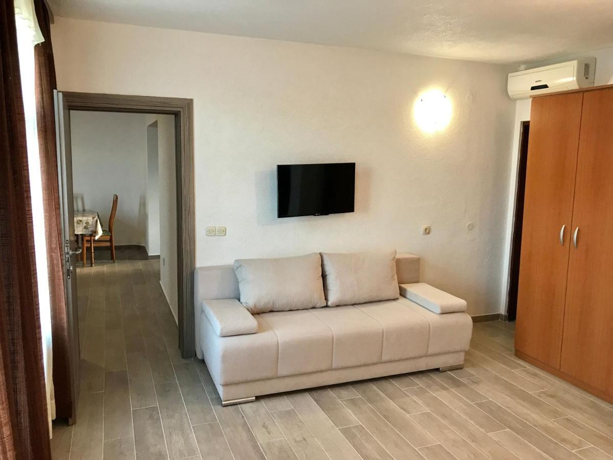 Apartmani Ruzica Zastrazisce Bagian luar foto