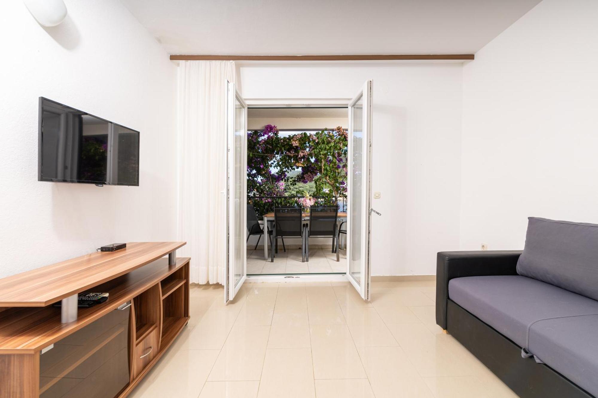 Apartmani Ruzica Zastrazisce Bagian luar foto